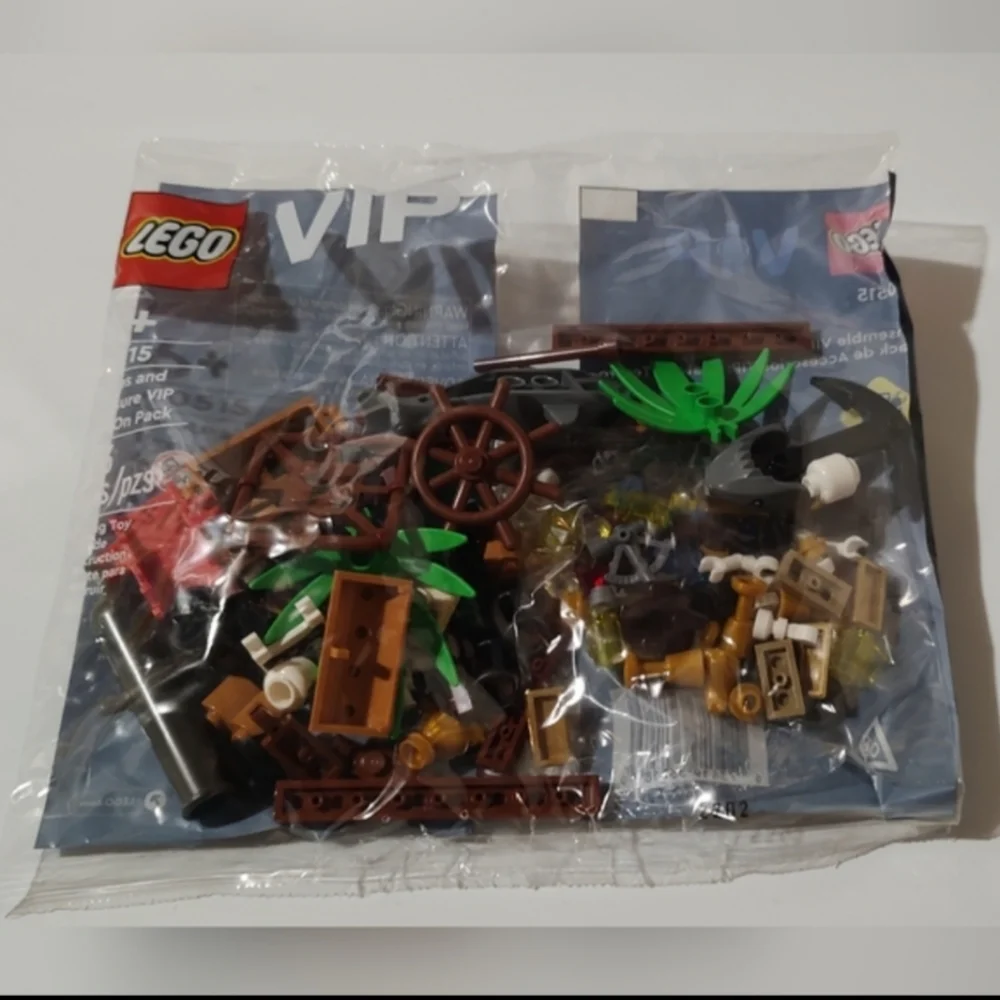 Lego 40515 Pirates and Treasure VIP Add On Pack NWT Building Toy Set